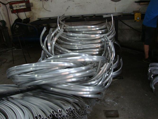 折彎成型加工技術(shù)在鋁型材、鋁制品及不銹鋼制品中的應(yīng)用