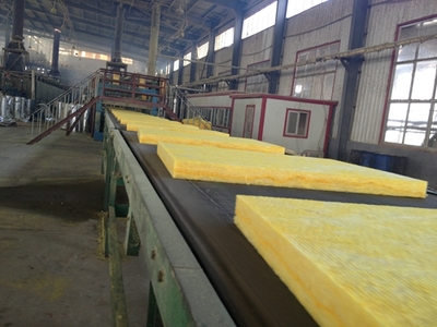 華美玻璃棉與廊坊不銹鋼制品的特點(diǎn)與應(yīng)用